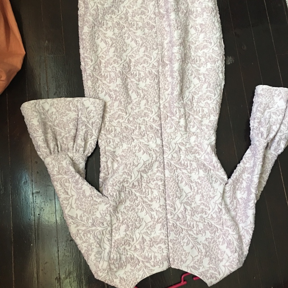 Dress - Picture 6 of 10
